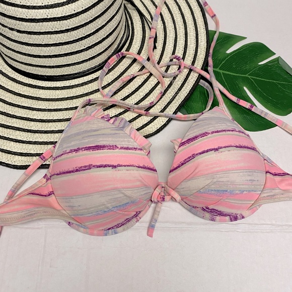 Victoria’s Secret Striped Ruffled Bikini Top - Picture 1 of 4